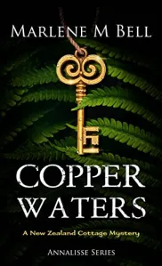 Copper Waters - Revue éditoriale - Répertoire des critiques de livres
